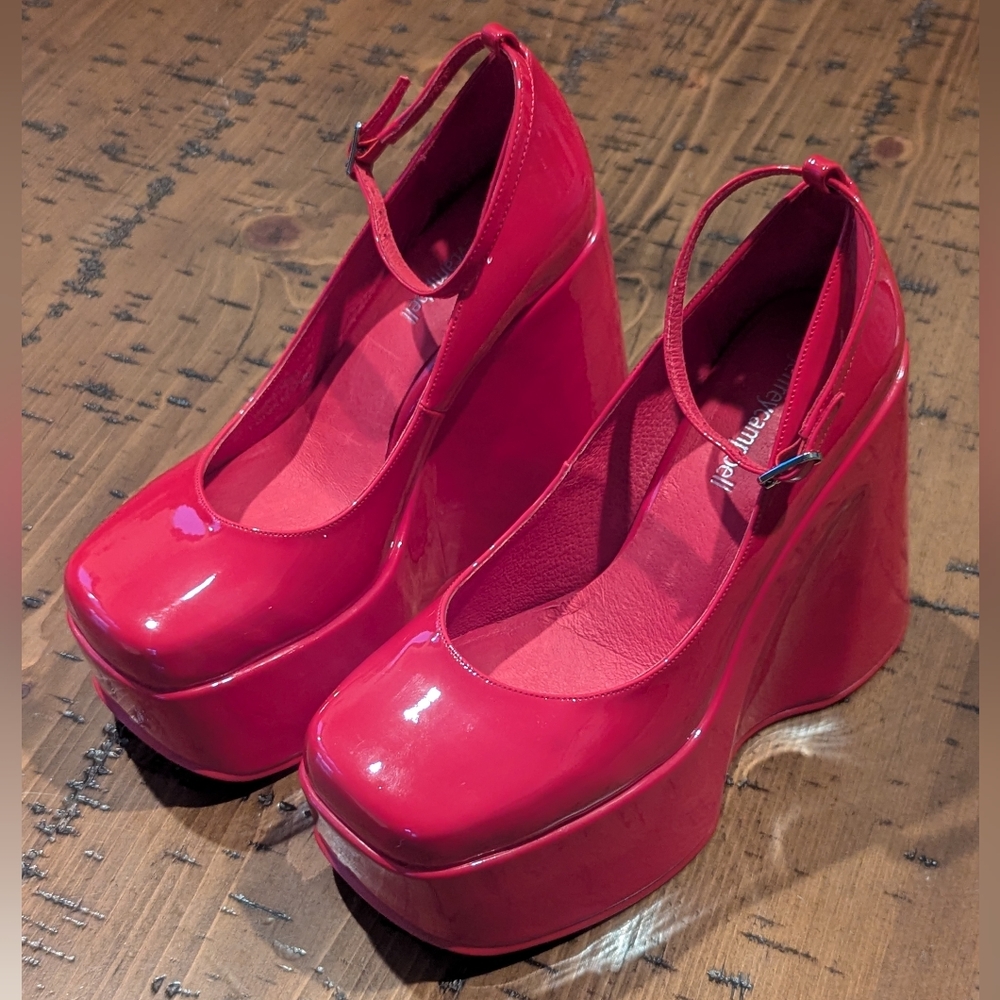 Jeffrey Campbell sz.7.5 Yazmin Wedge Platform Shoe In Red Patent - Picture 2 of 13